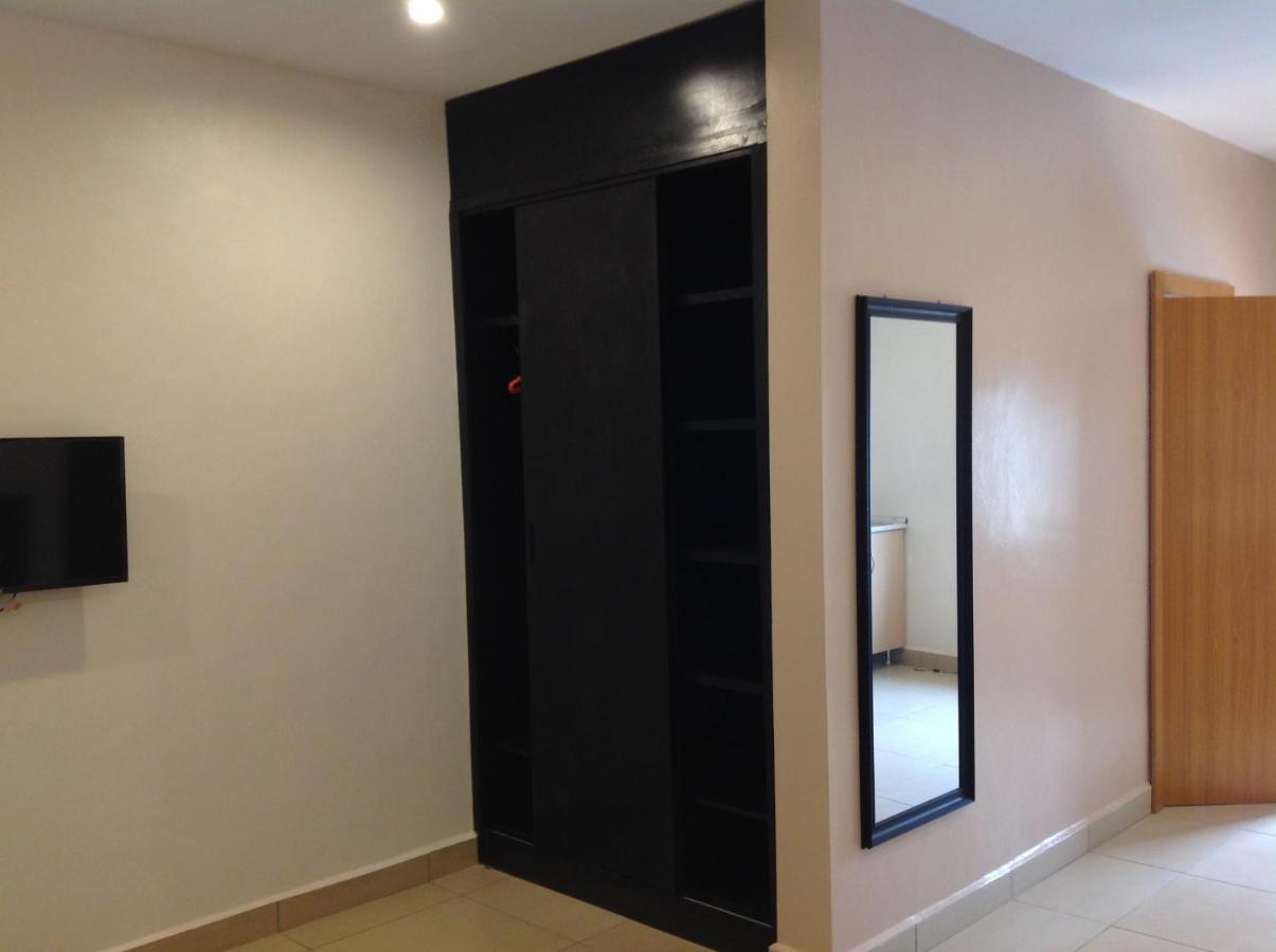 Adis Hotels Prime Ibadan Bagian luar foto