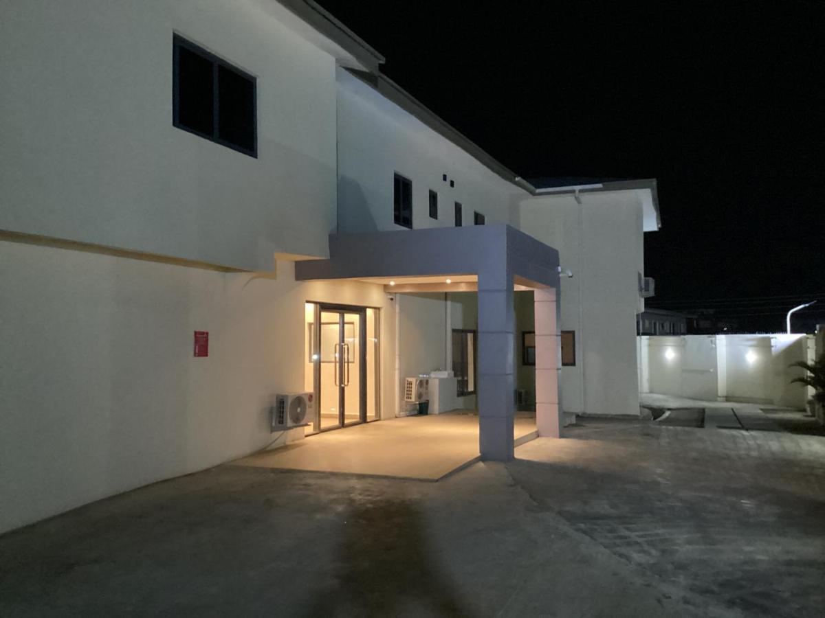 Adis Hotels Prime Ibadan Bagian luar foto