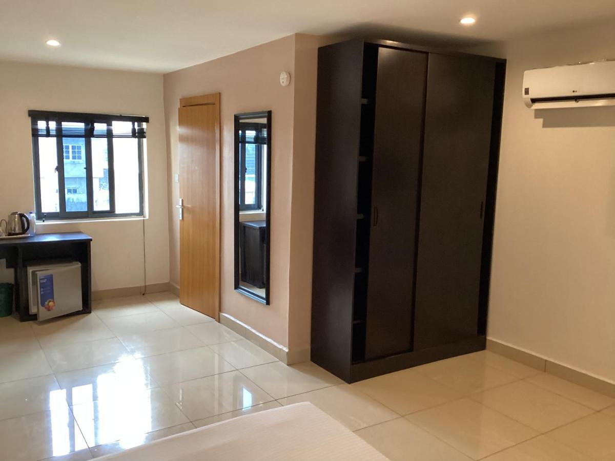 Adis Hotels Prime Ibadan Bagian luar foto