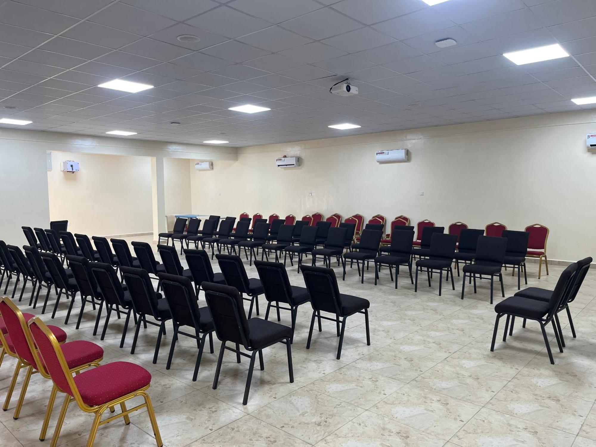 Adis Hotels Prime Ibadan Bagian luar foto