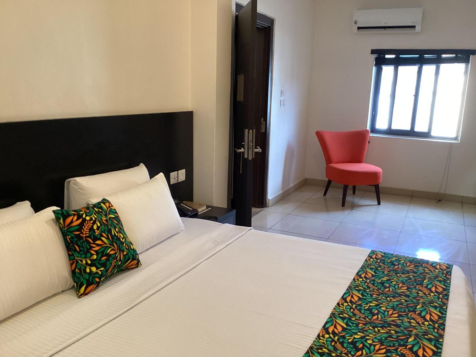 Adis Hotels Prime Ibadan Bagian luar foto